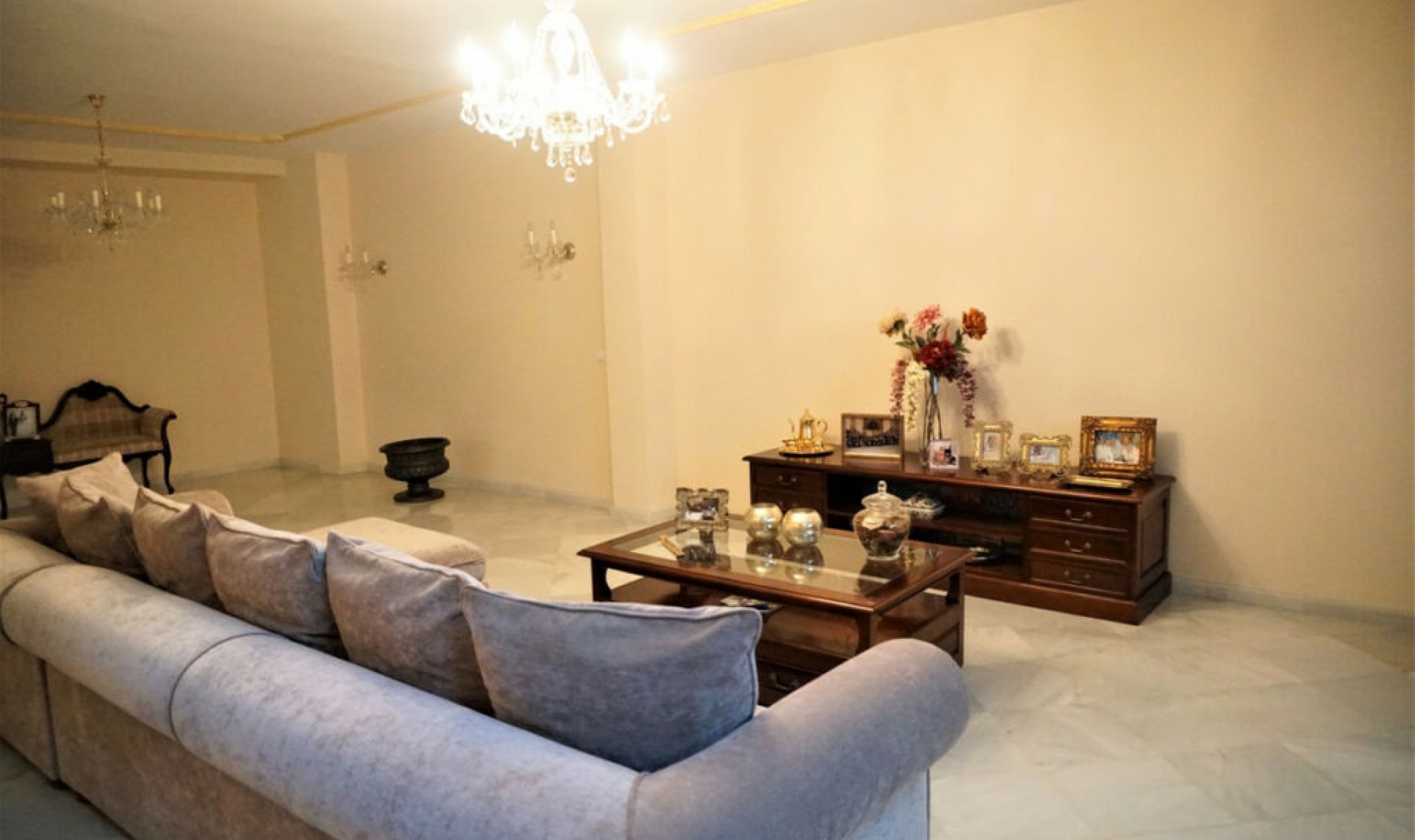 Resale - House -
Vélez-Málaga