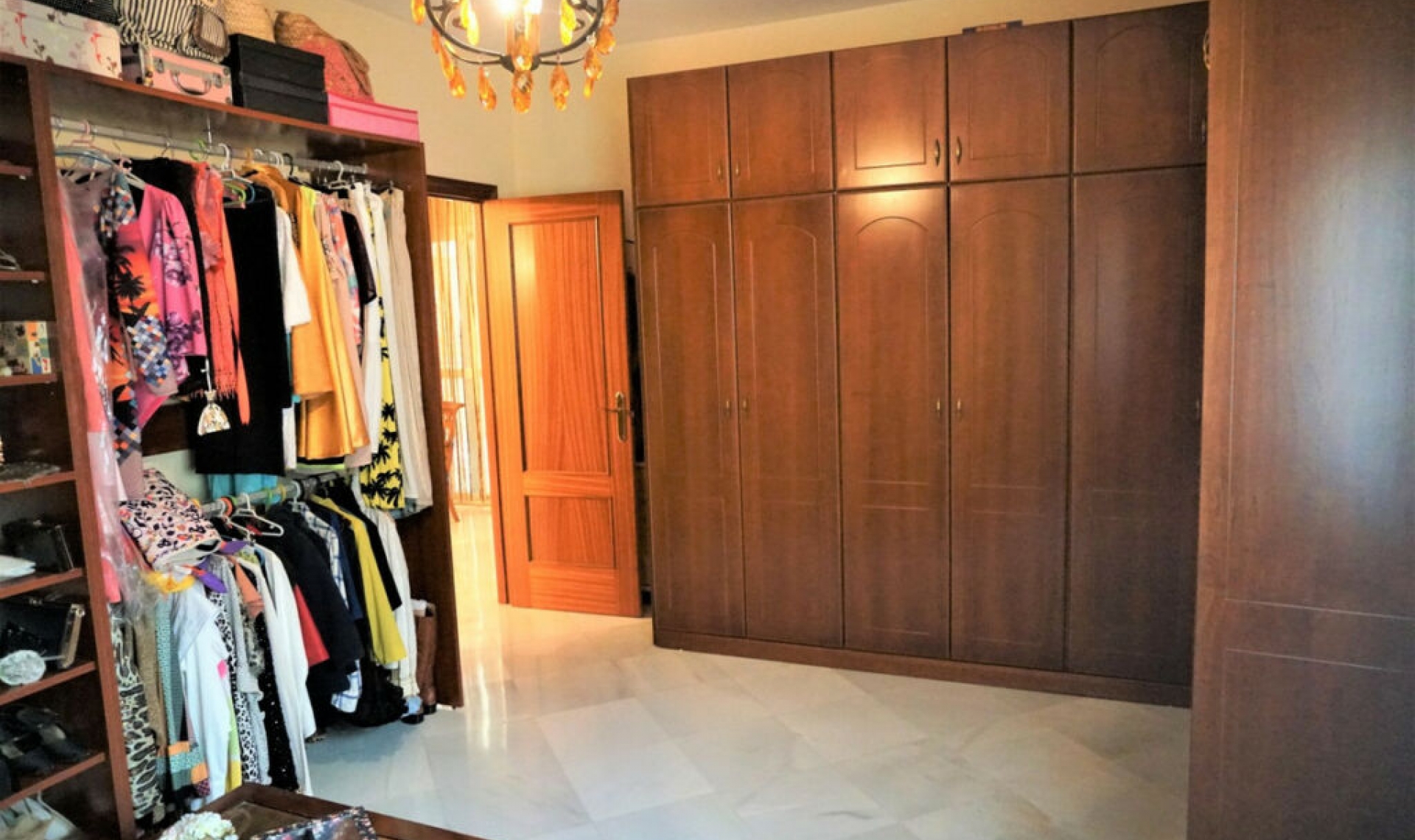 Resale - House -
Vélez-Málaga