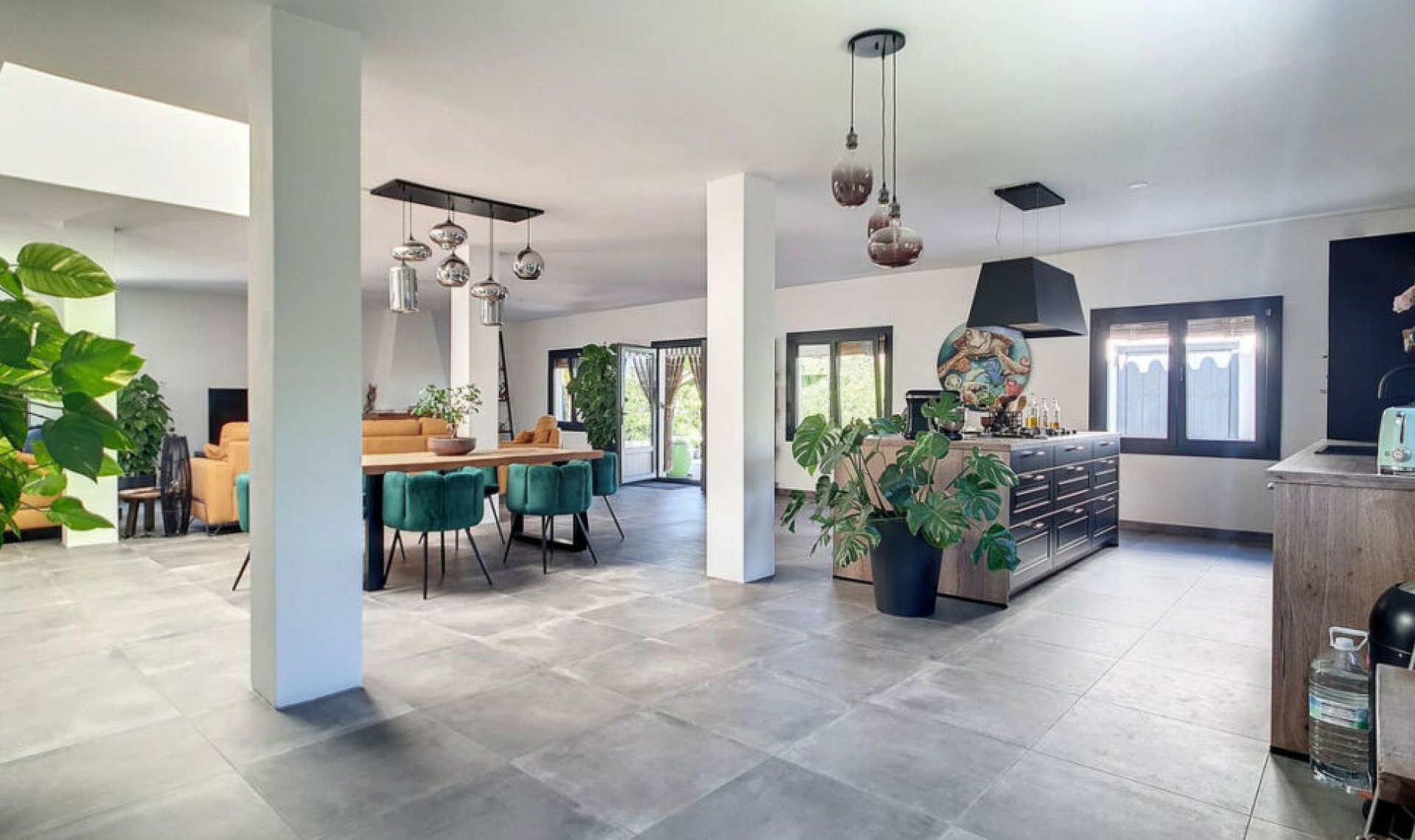 Resale - House -
Vélez-Málaga