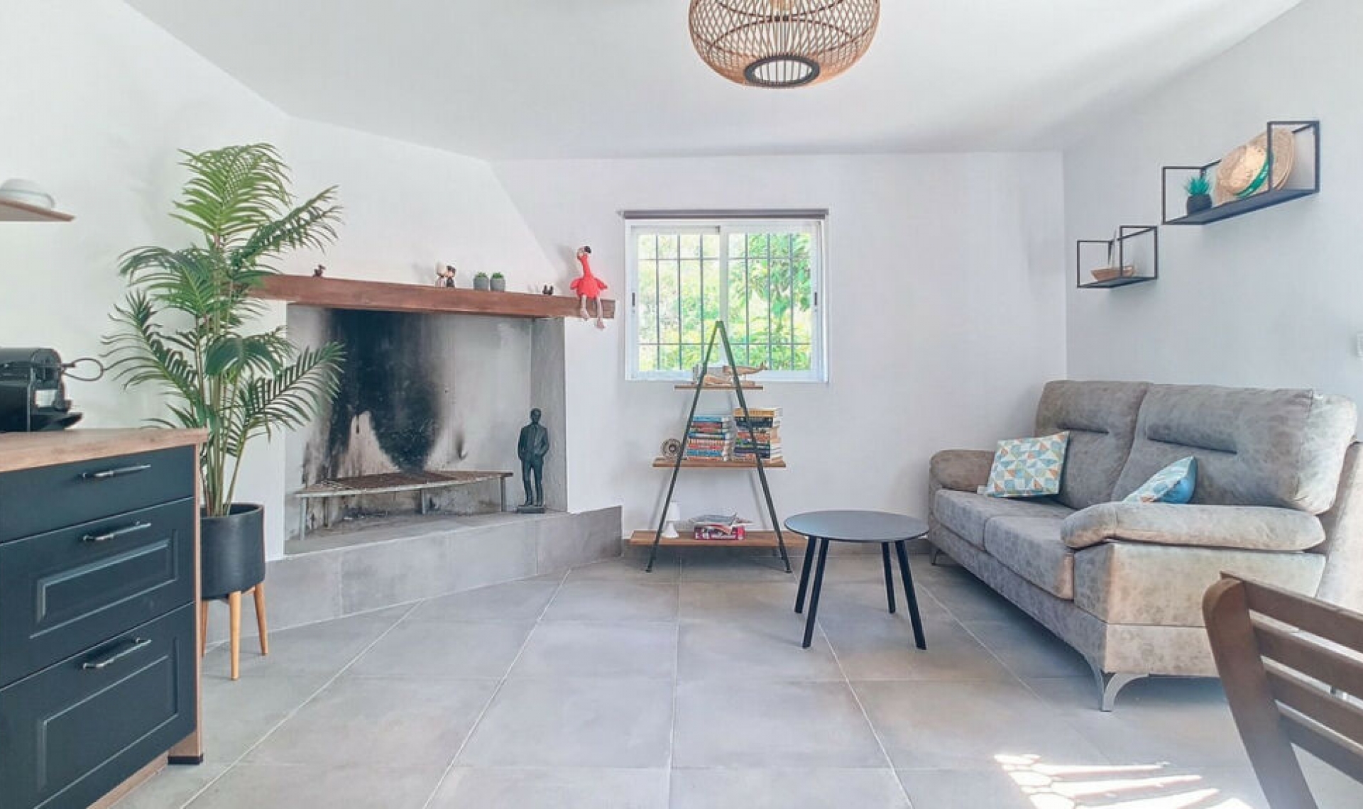 Resale - House -
Vélez-Málaga