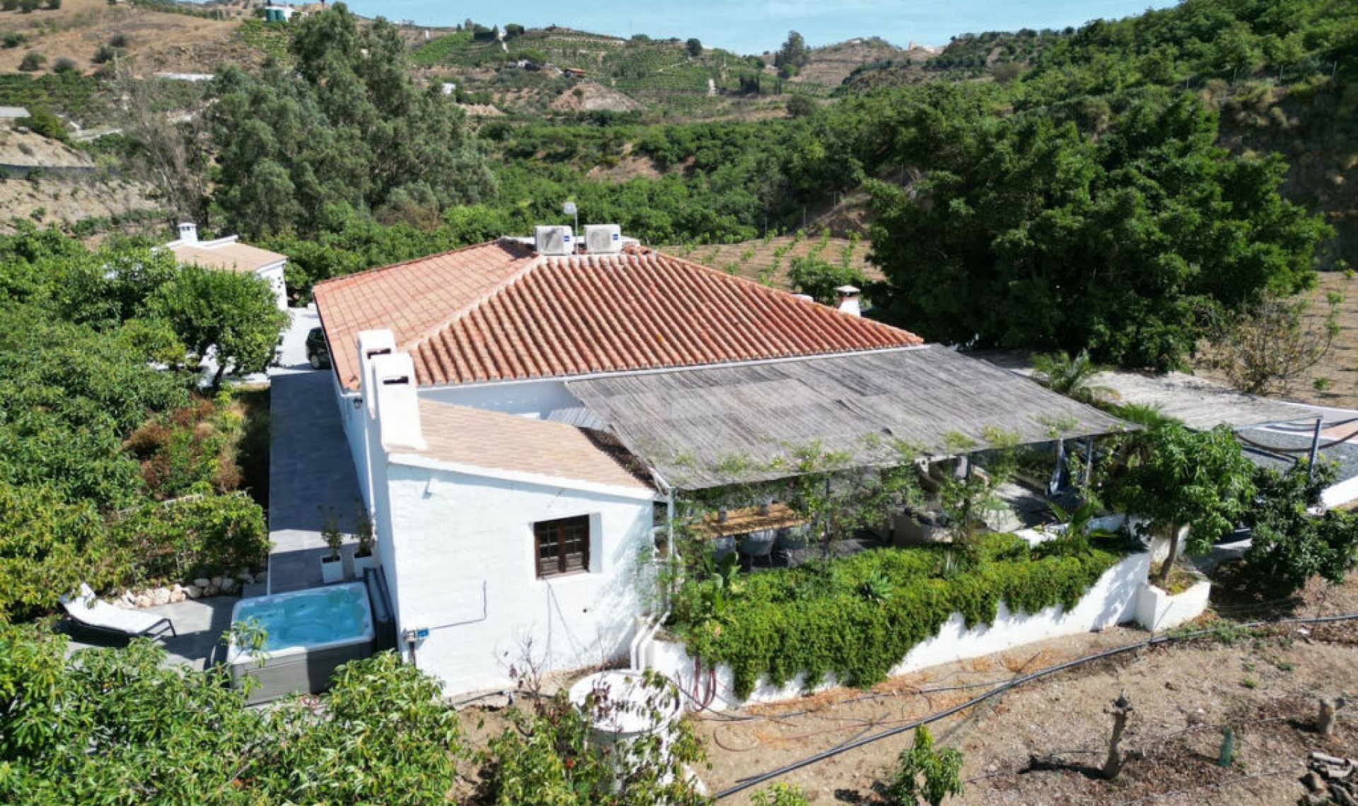 Resale - House -
Vélez-Málaga