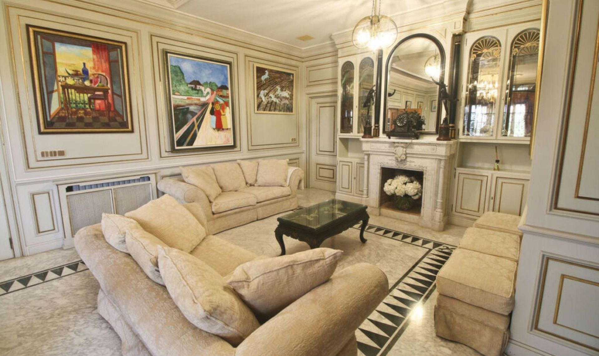 Resale - House -
Villamartín