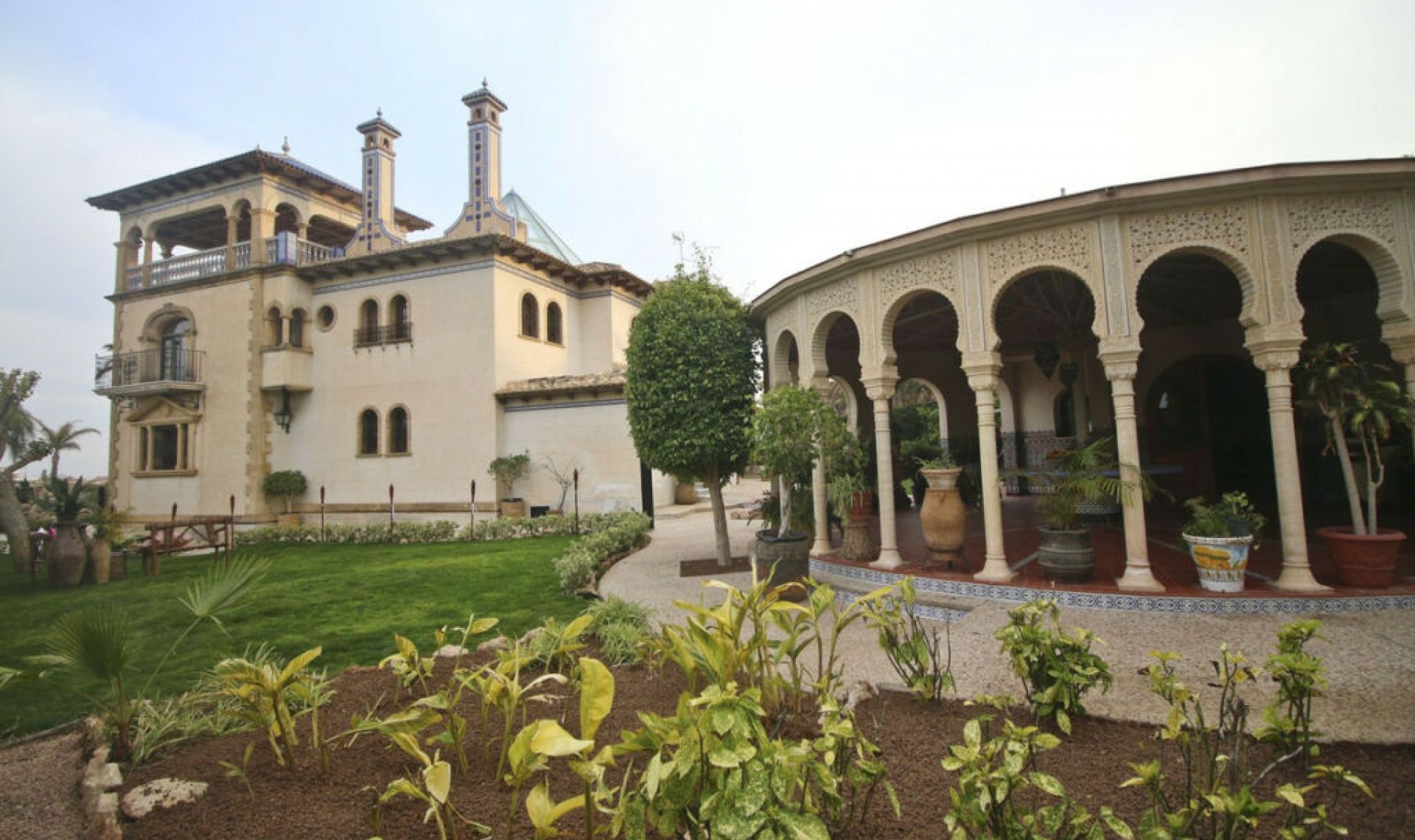 Resale - House -
Villamartín