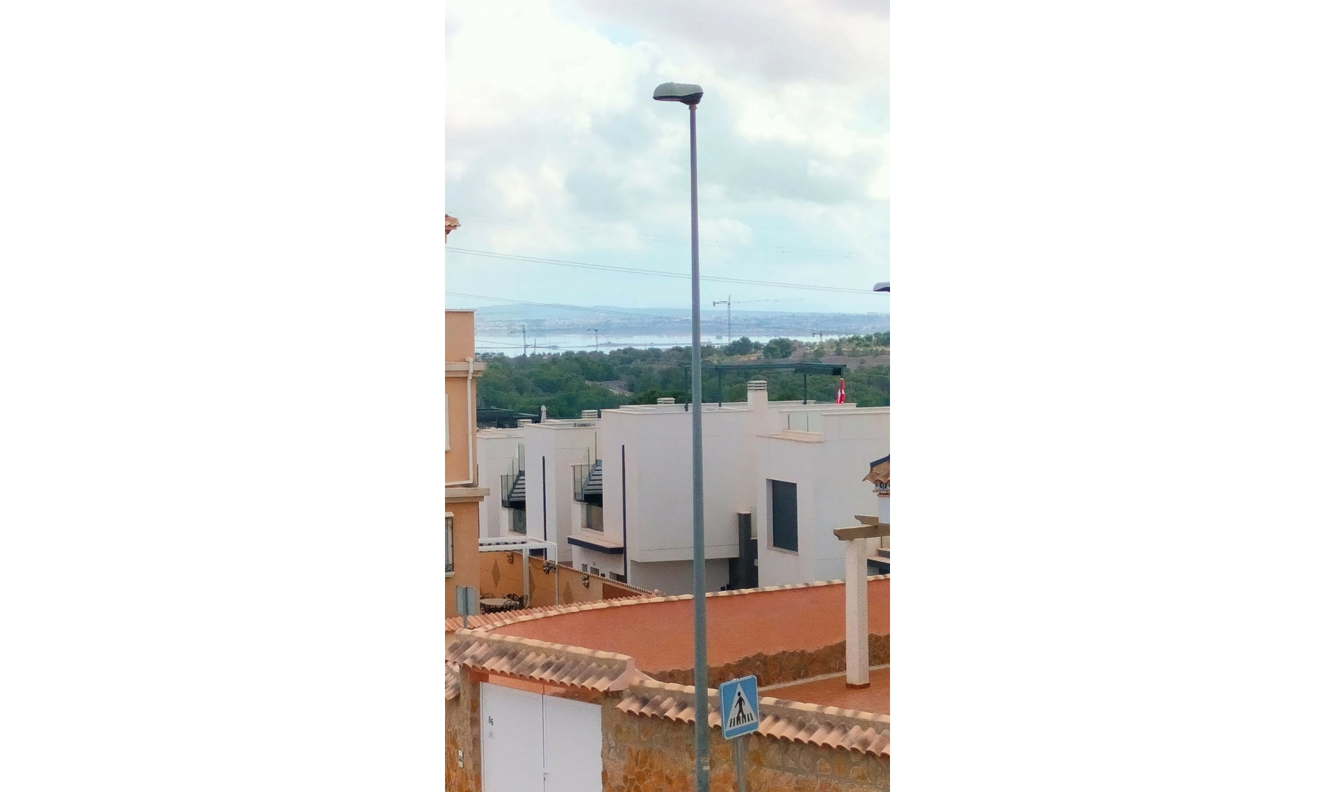 Resale - House -
Villamartín