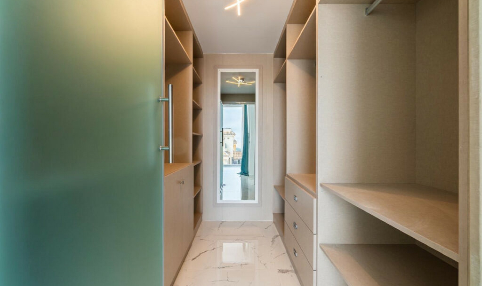 Resale - House -
Villamartín