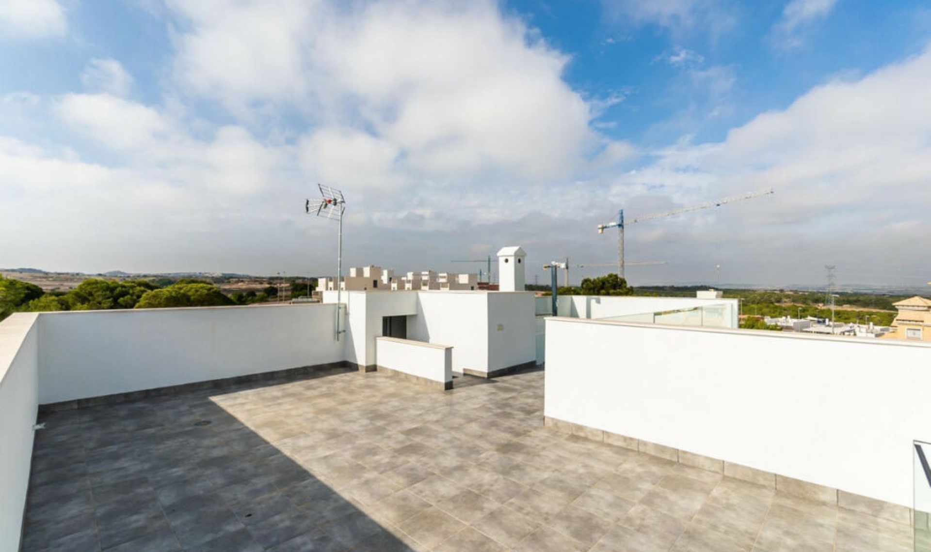 Resale - House -
Villamartín
