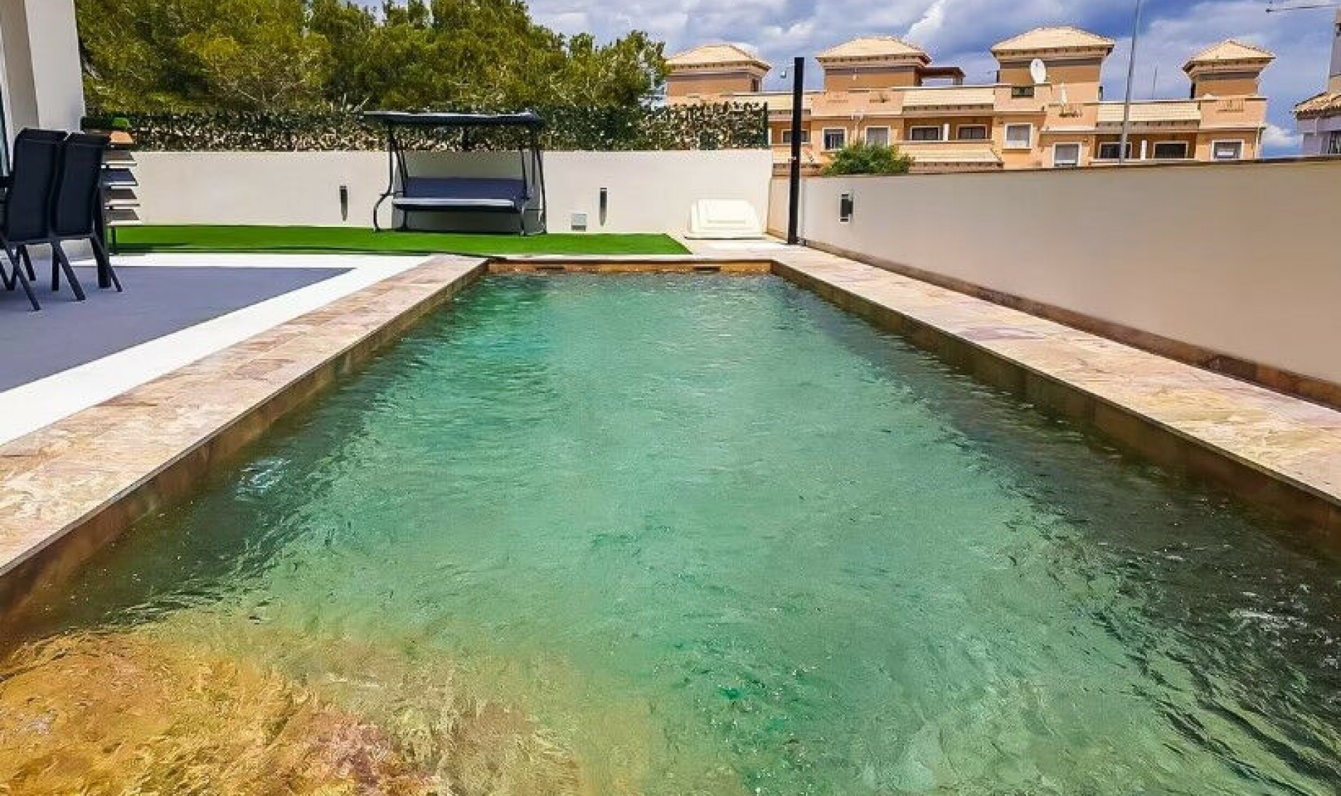 Resale - House -
Villamartín