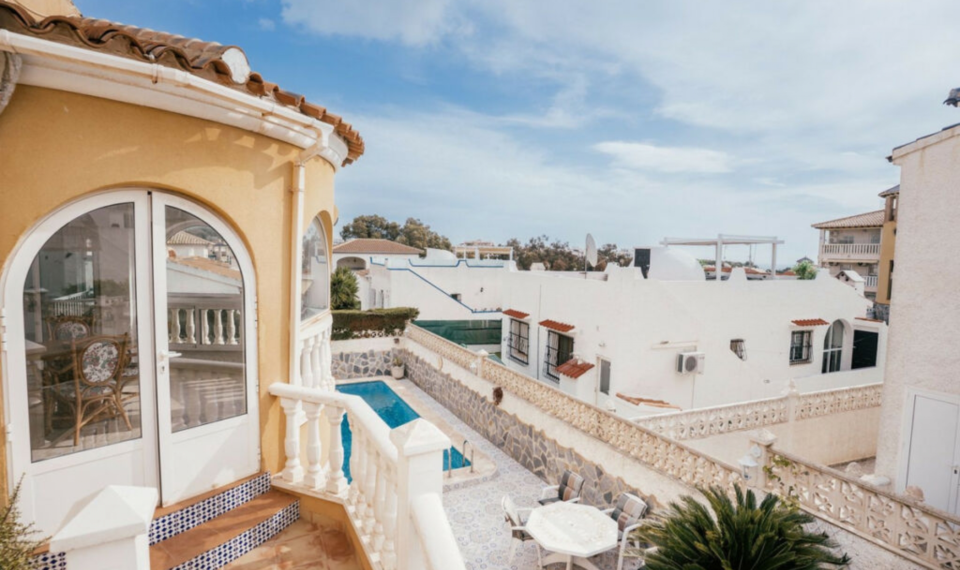 Resale - House -
Villamartín