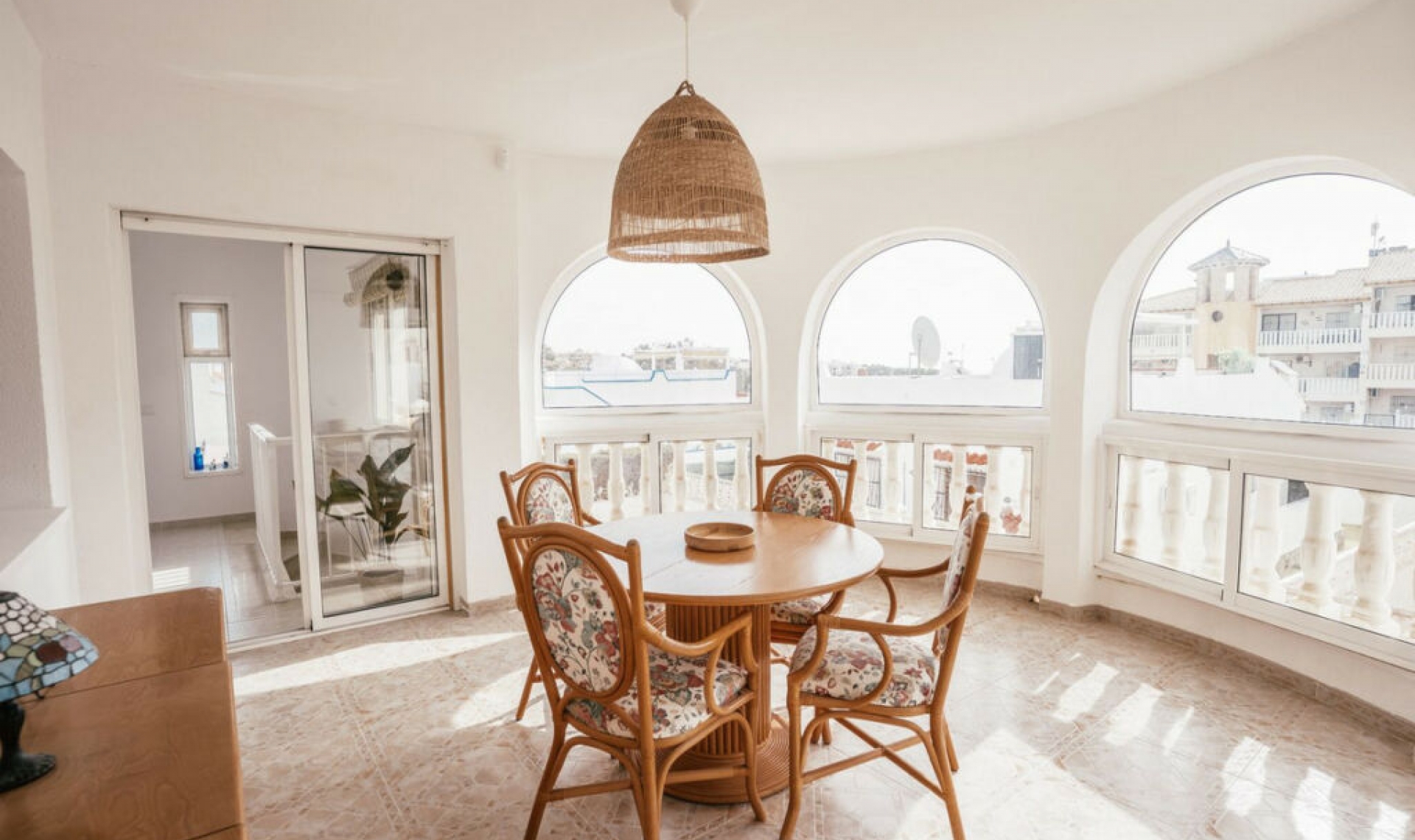 Resale - House -
Villamartín