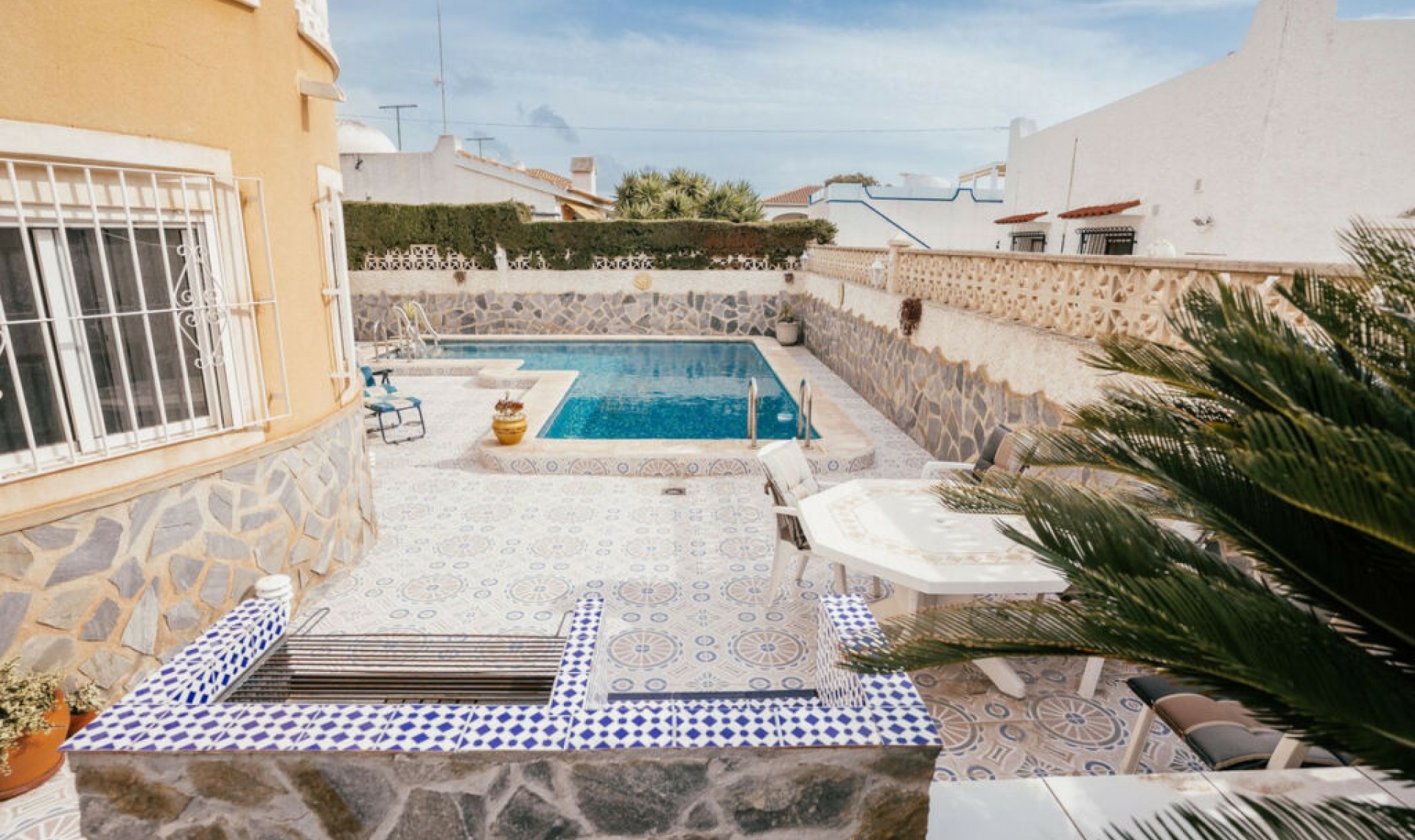 Resale - House -
Villamartín