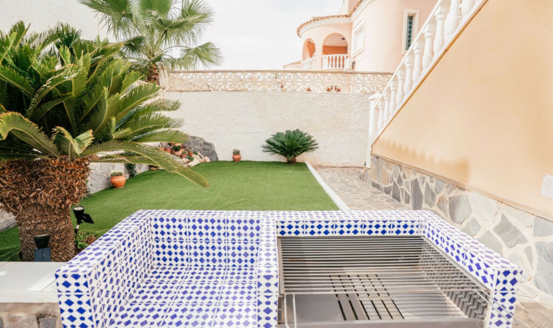 Resale - House -
Villamartín