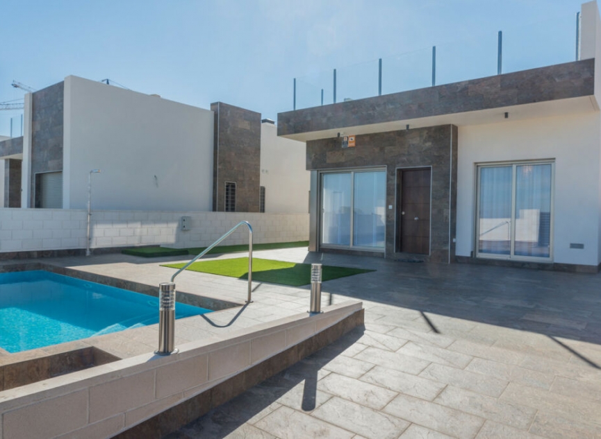 Resale - House -
Villamartín