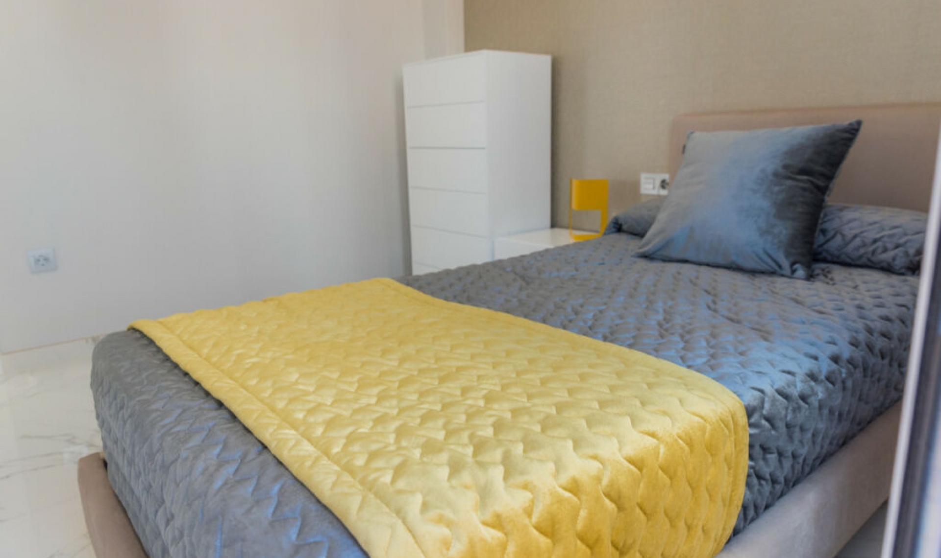 Resale - House -
Villamartín