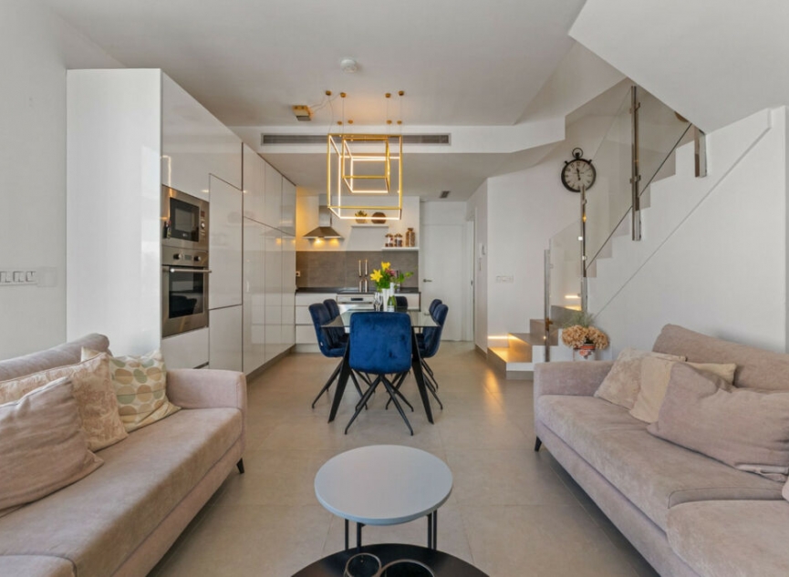 Resale - House -
Villamartín