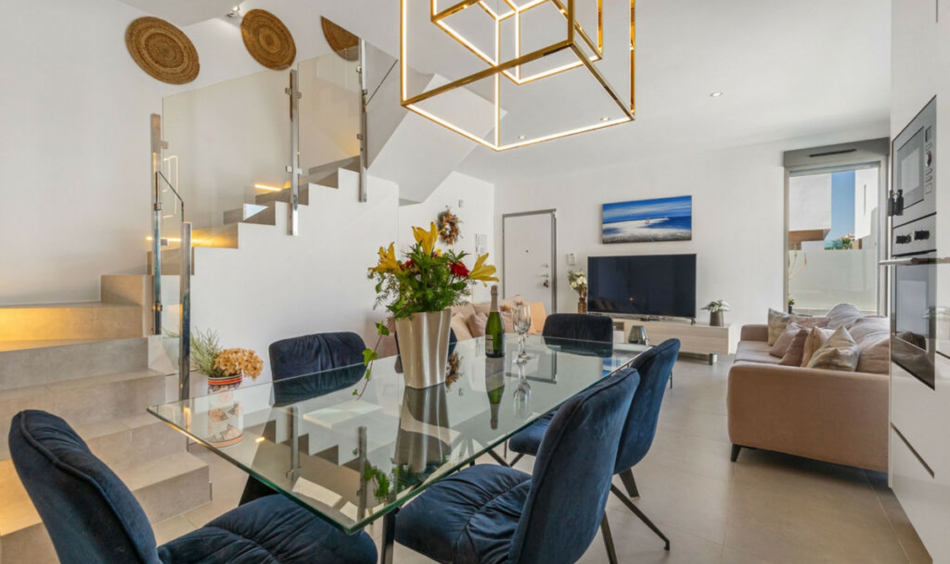 Resale - House -
Villamartín