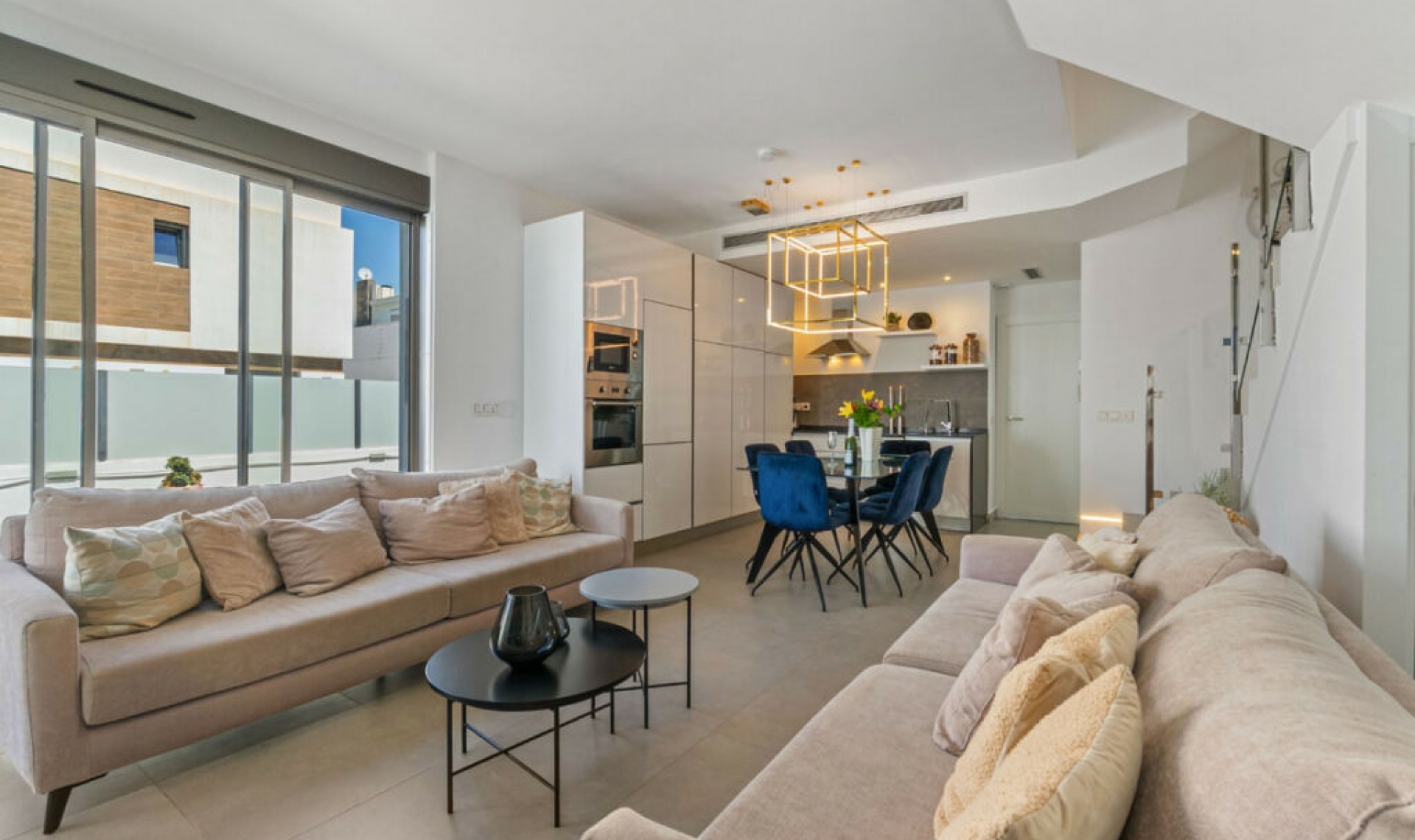 Resale - House -
Villamartín