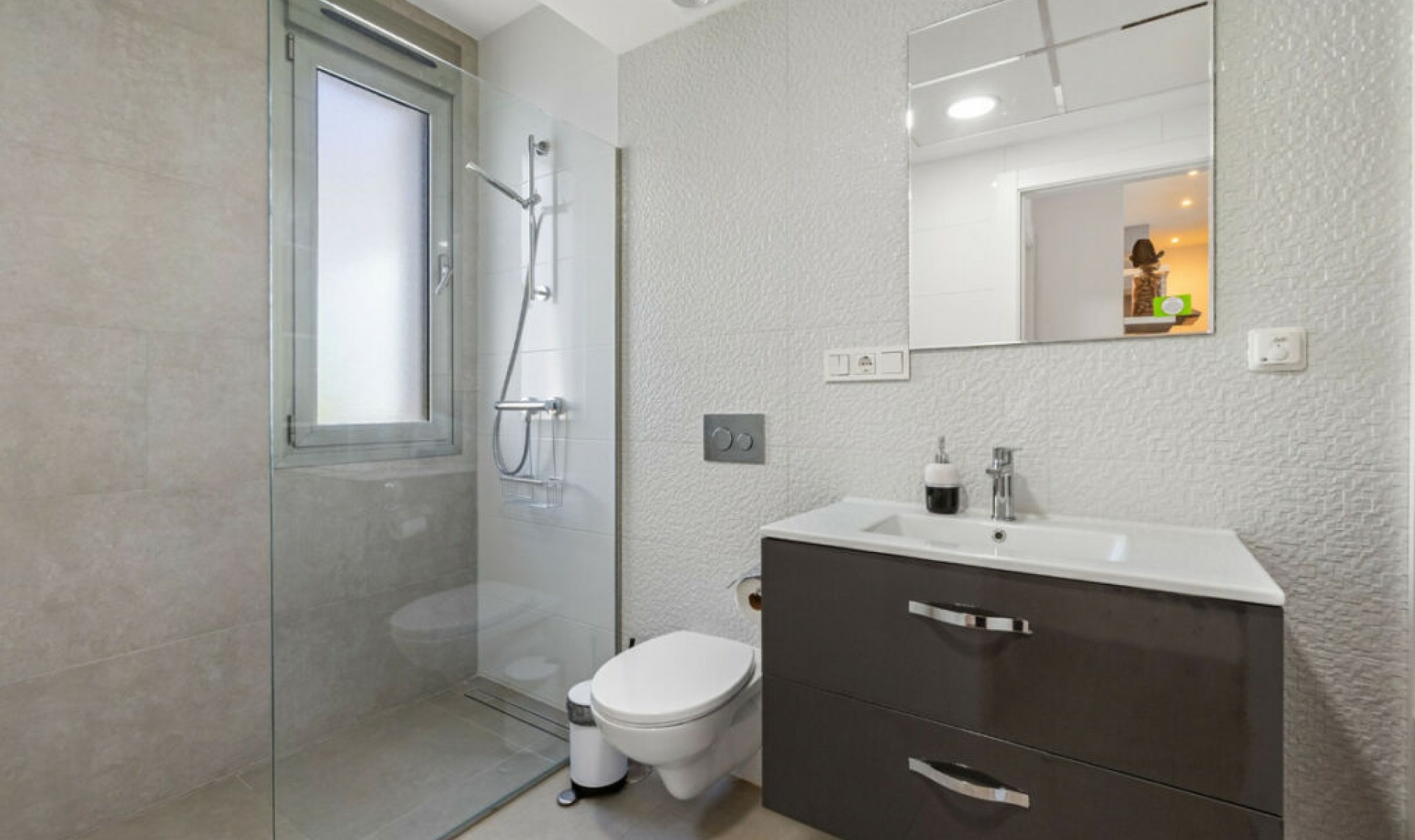 Resale - House -
Villamartín