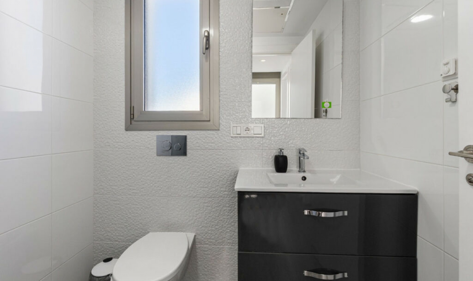 Resale - House -
Villamartín