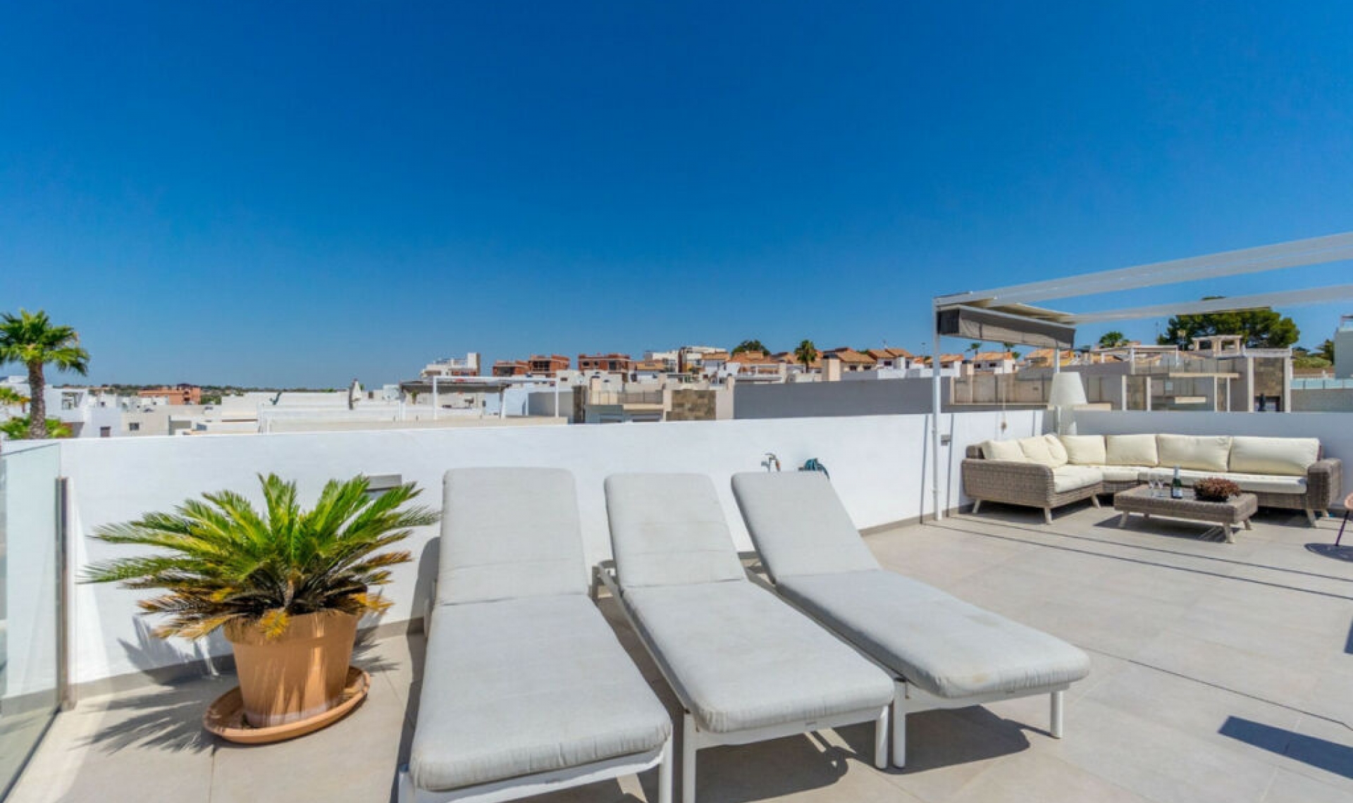 Resale - House -
Villamartín