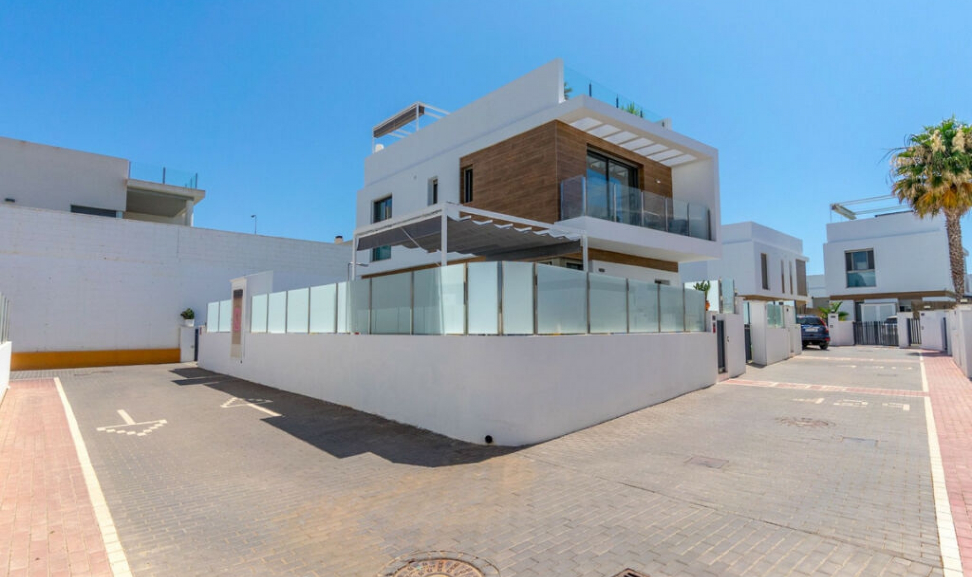 Resale - House -
Villamartín