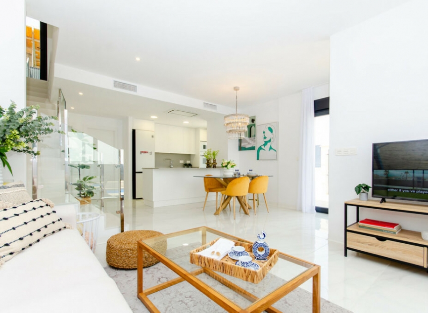 Resale - House -
Vista Bella Golf