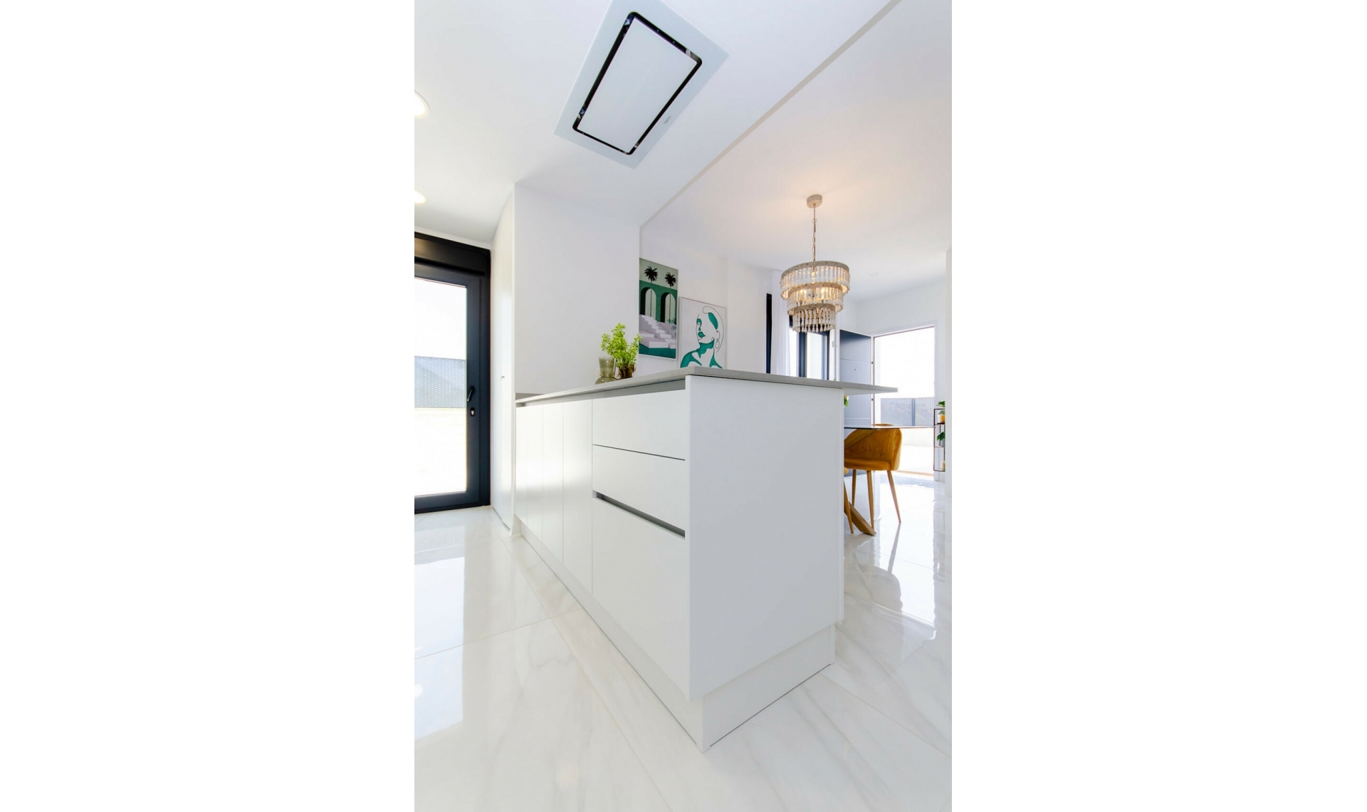 Resale - House -
Vista Bella Golf