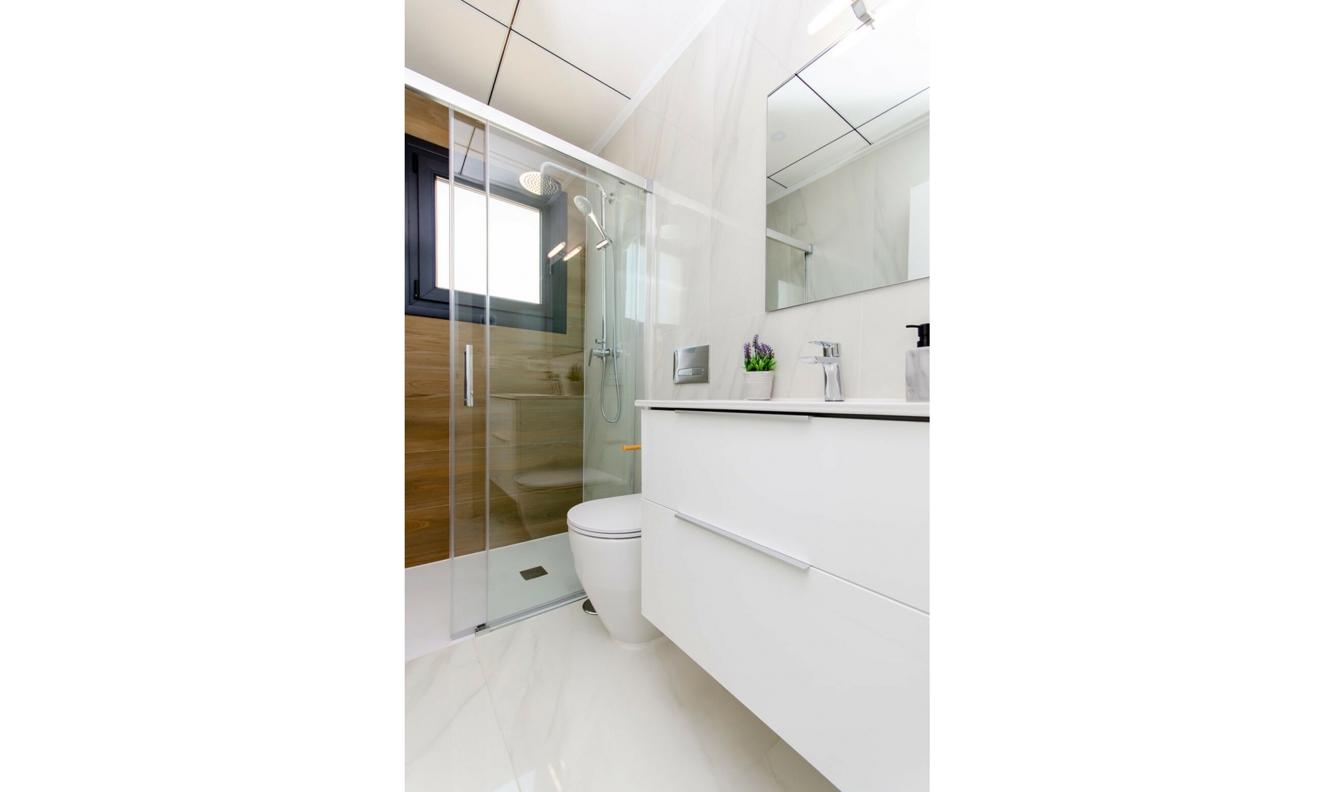 Resale - House -
Vista Bella Golf