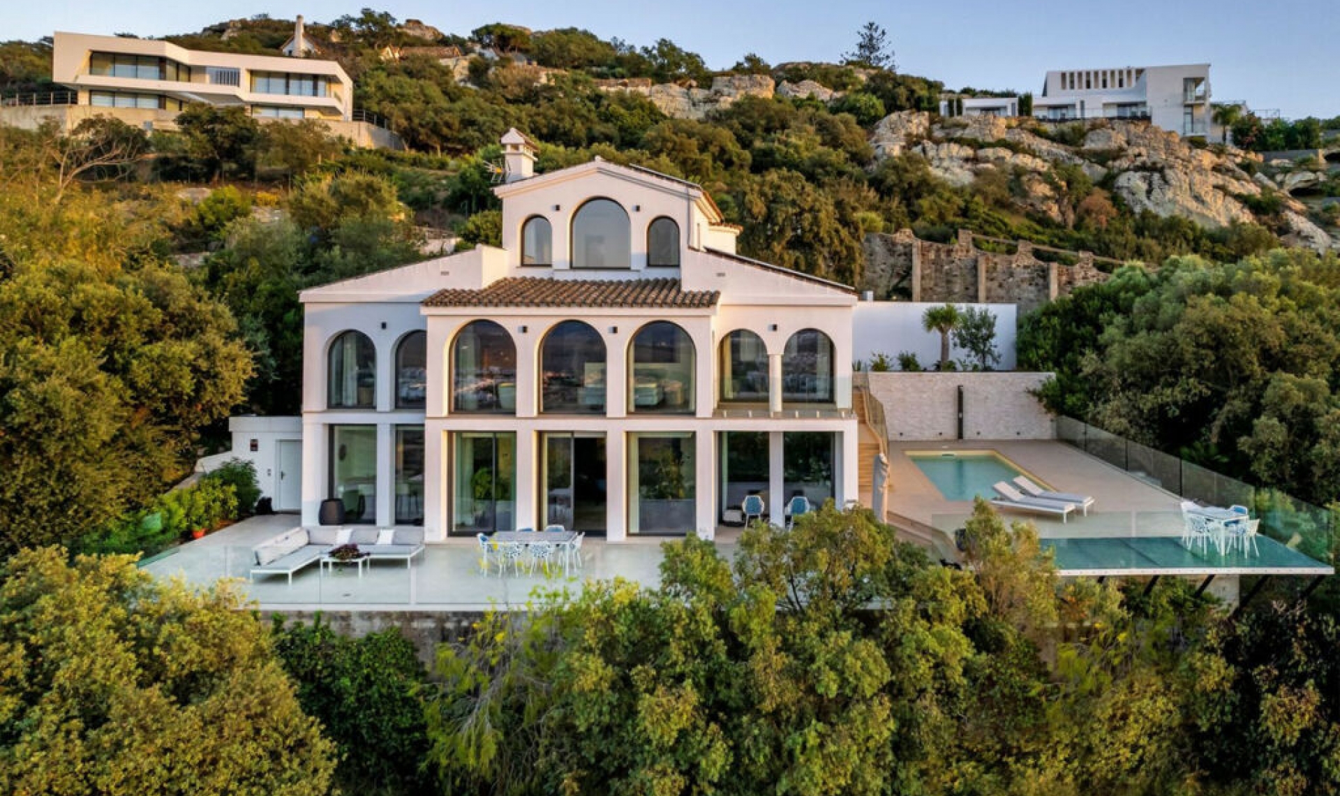 Resale - House -
Zahara de los Atunes