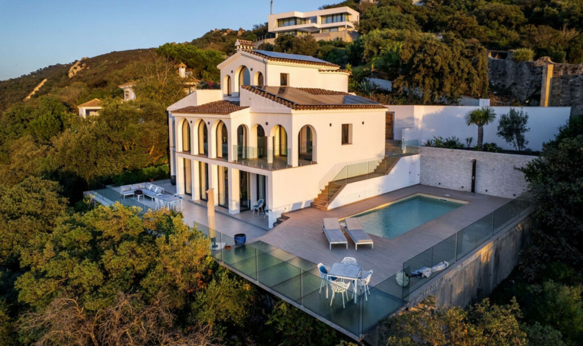 Resale - House -
Zahara de los Atunes