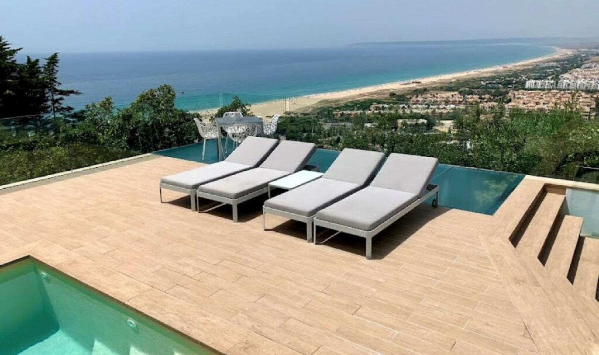 Resale - House -
Zahara de los Atunes