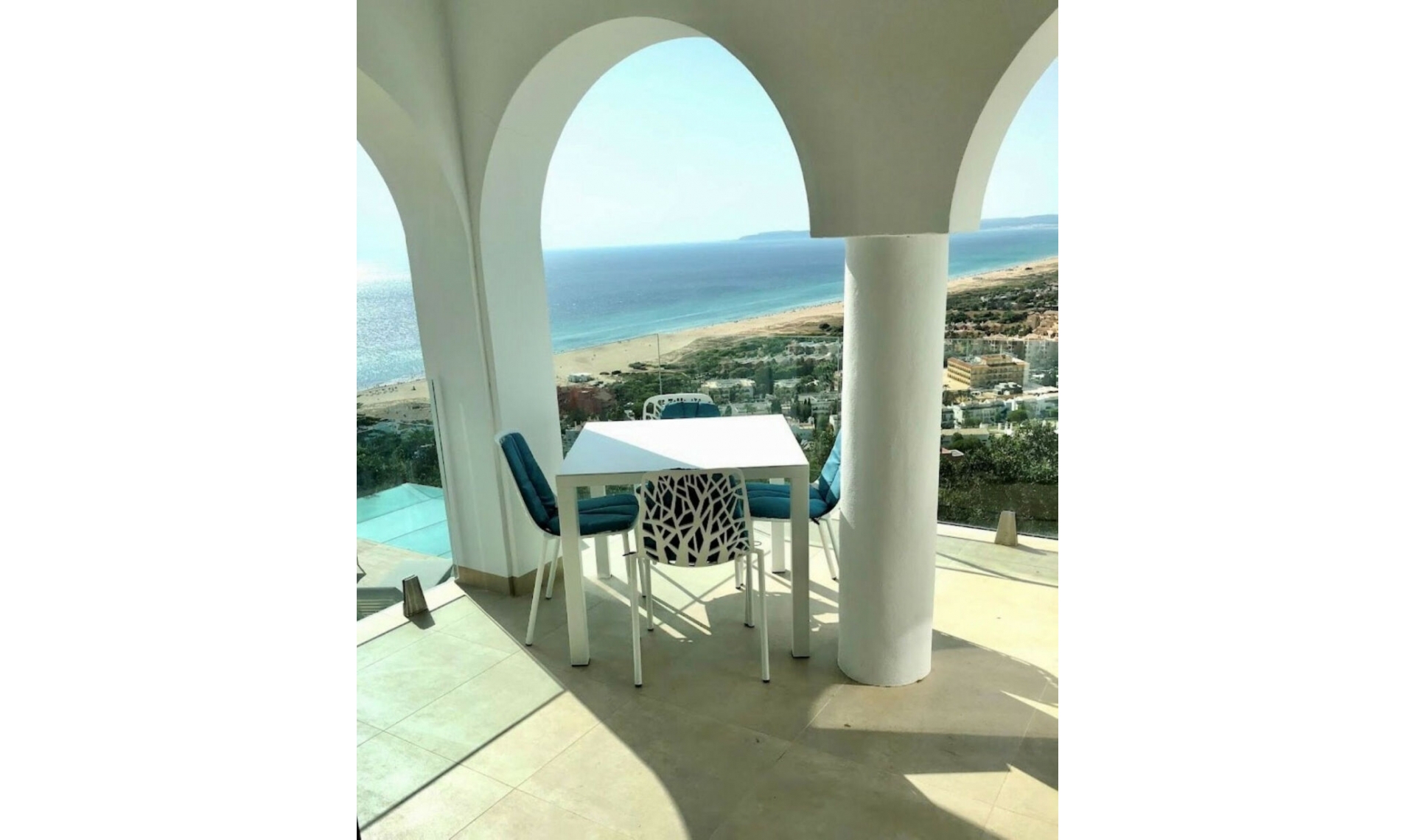 Resale - House -
Zahara de los Atunes