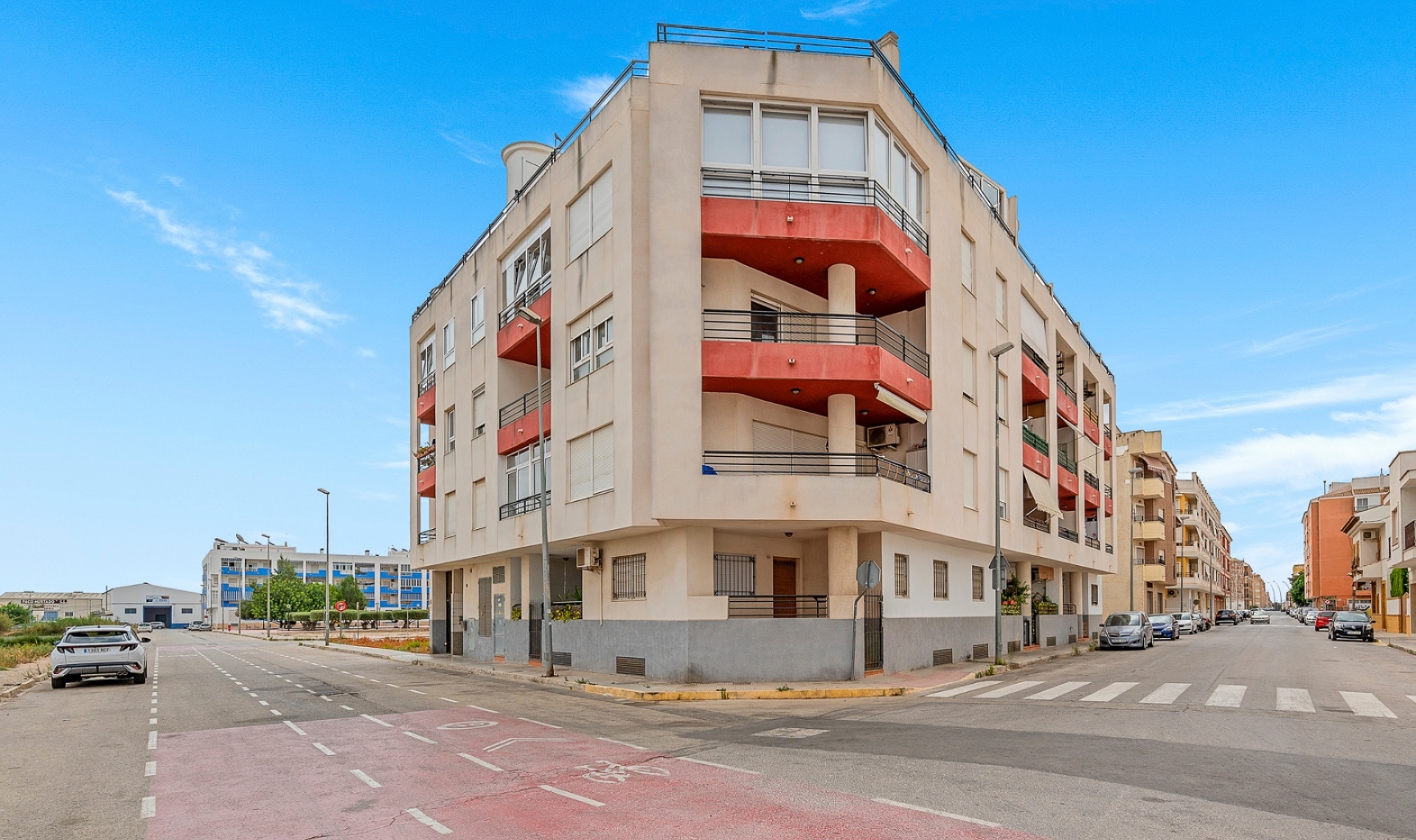 Resale - Penthouse -
Almoradí