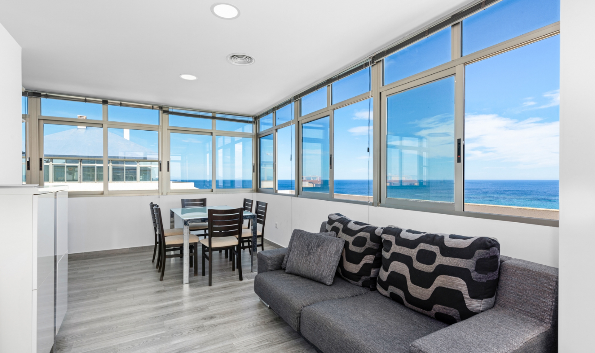Resale - Penthouse -
La Manga