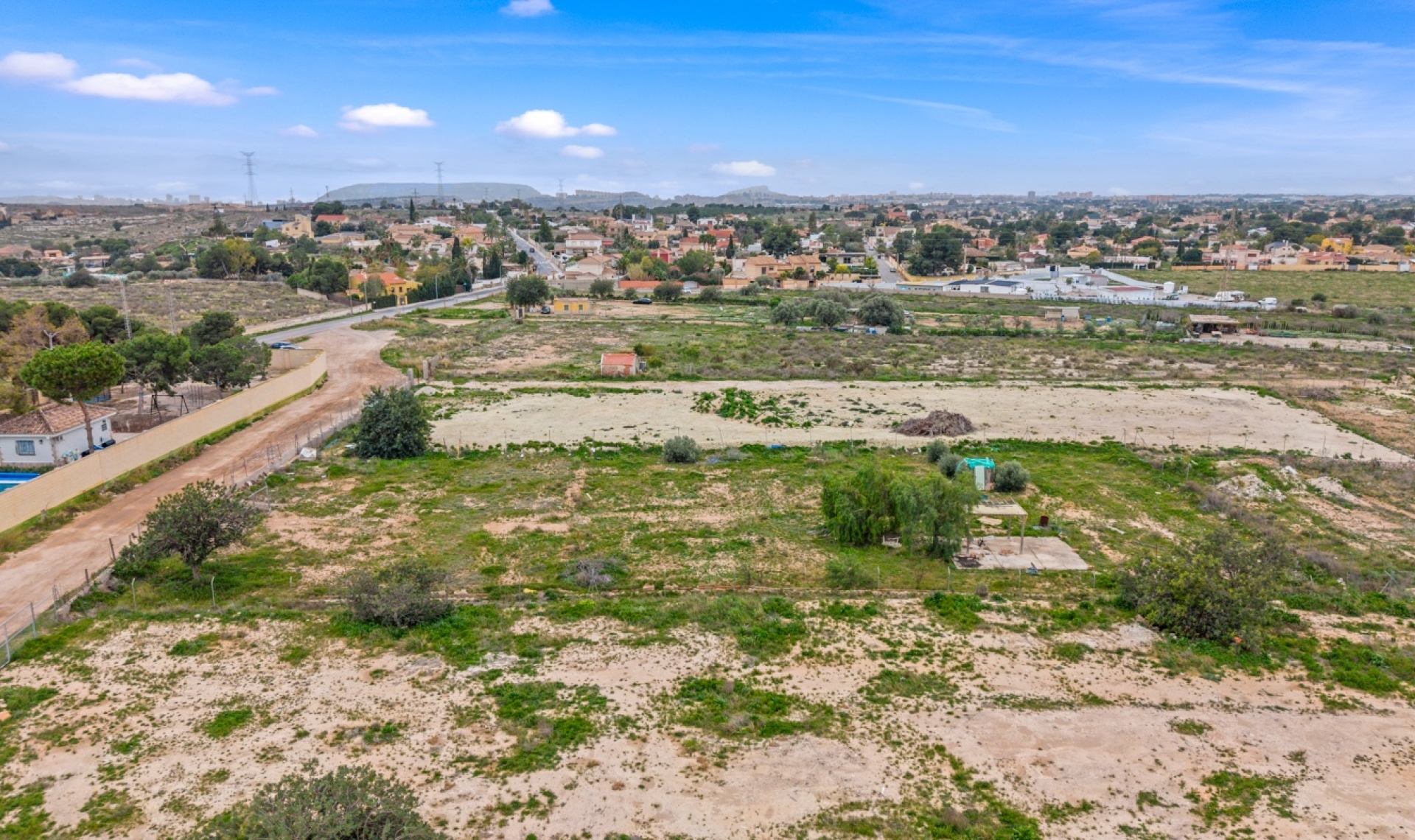 Resale - Plot -
Mutxamel