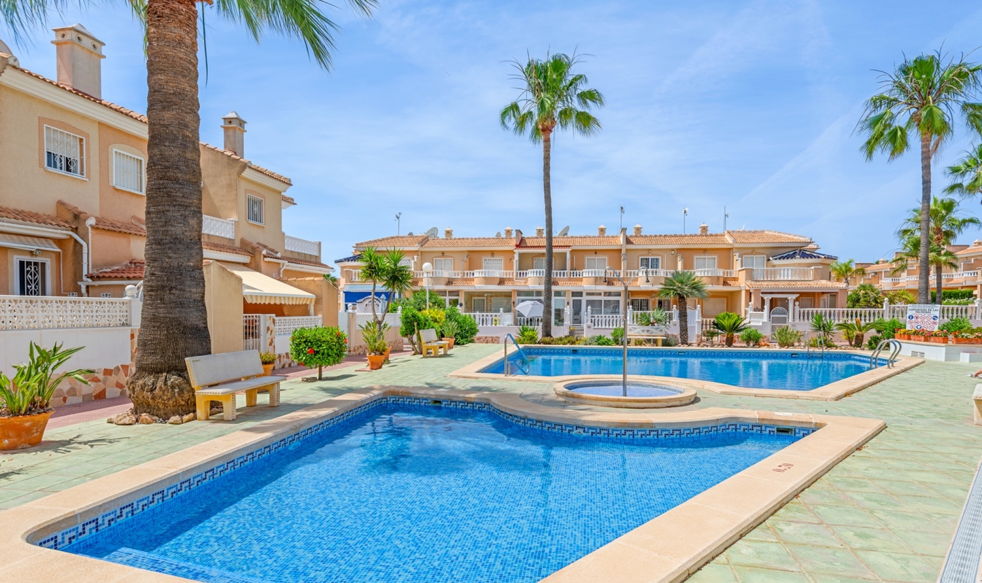 Resale - Townhouse -
Ciudad Quesada - Rojales - Doña pepa