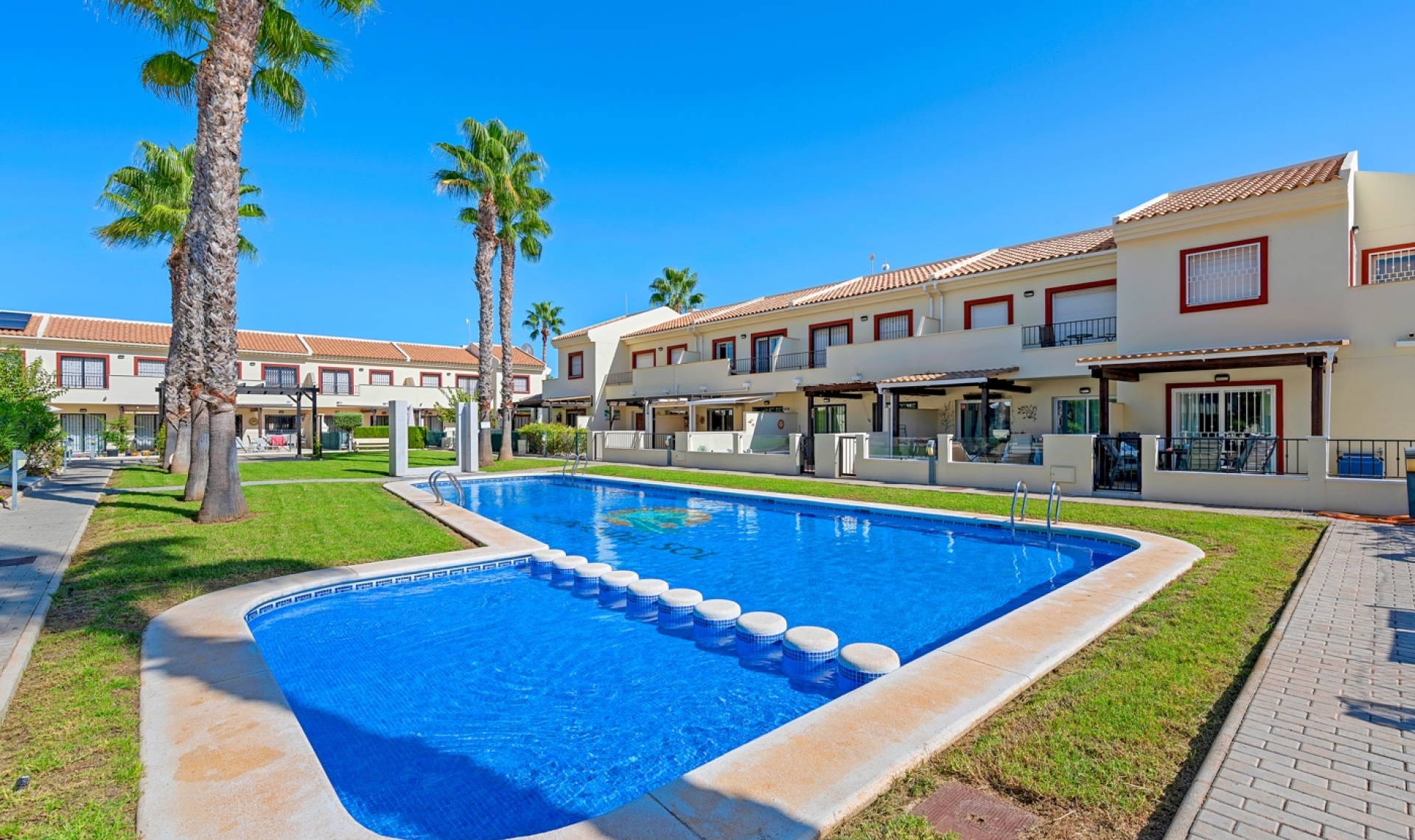 Resale - Townhouse -
Ciudad Quesada - Rojales - Doña pepa