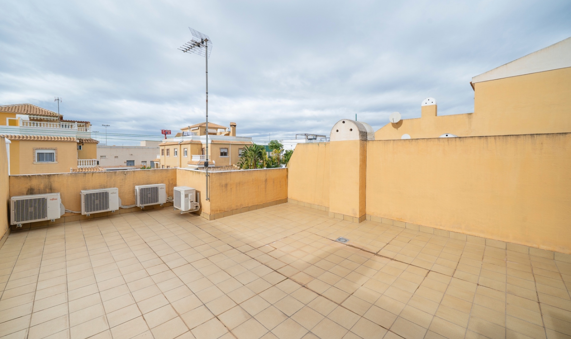 Resale - Townhouse -
Ciudad Quesada - Rojales