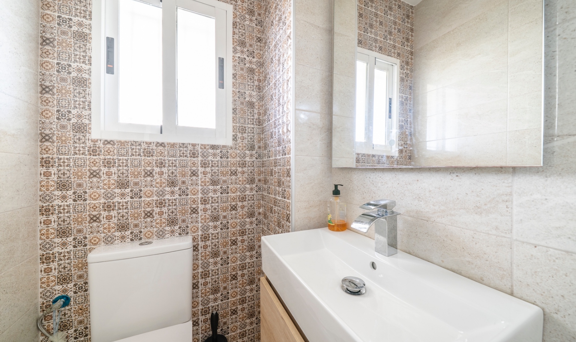 Resale - Townhouse -
Guardamar del Segura - El moncayo