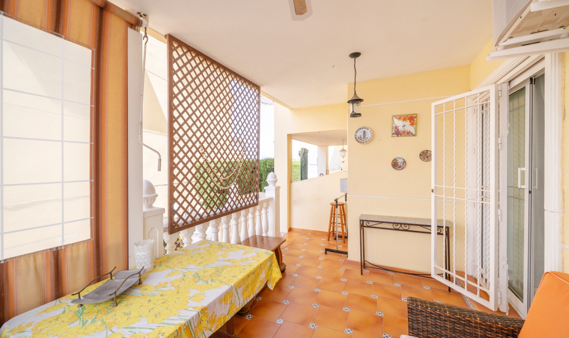 Resale - Townhouse -
Guardamar del Segura - El moncayo