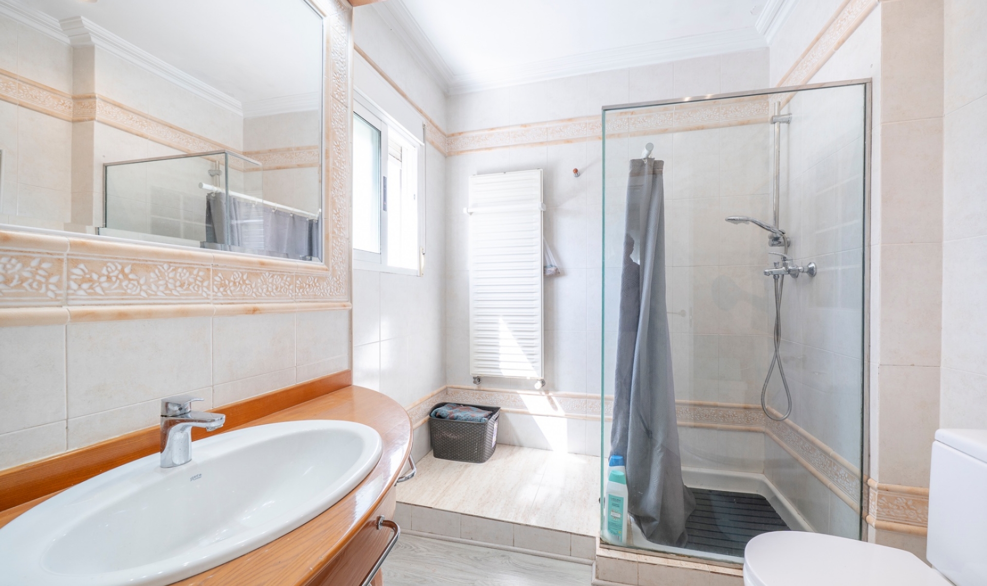 Resale - Townhouse -
Guardamar del Segura - El moncayo