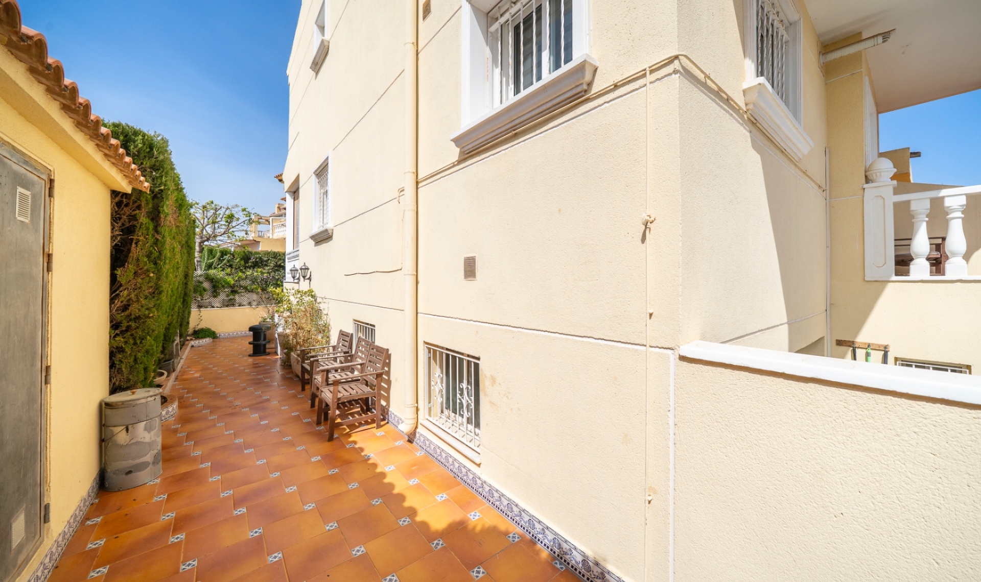 Resale - Townhouse -
Guardamar del Segura - El moncayo