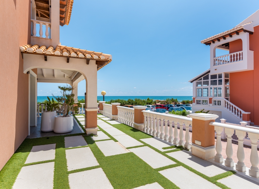 Resale - Townhouse -
Guardamar del Segura