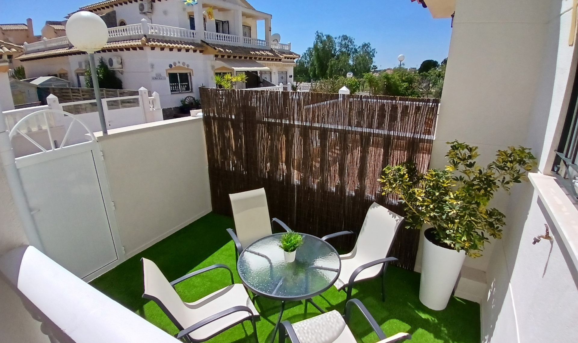 Resale - Townhouse -
Orihuela Costa