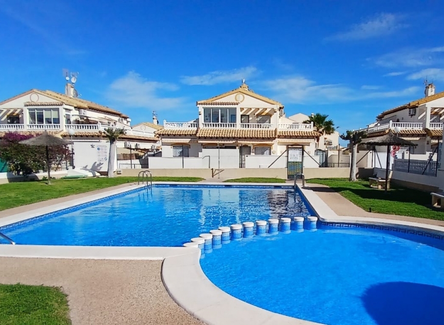 Resale - Townhouse -
Orihuela Costa
