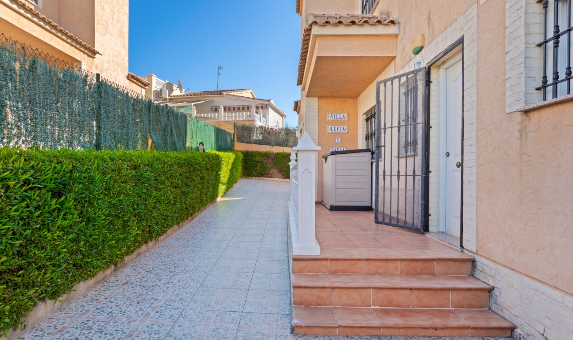 Resale - Townhouse -
San Fulgencio - Urb. La Marina