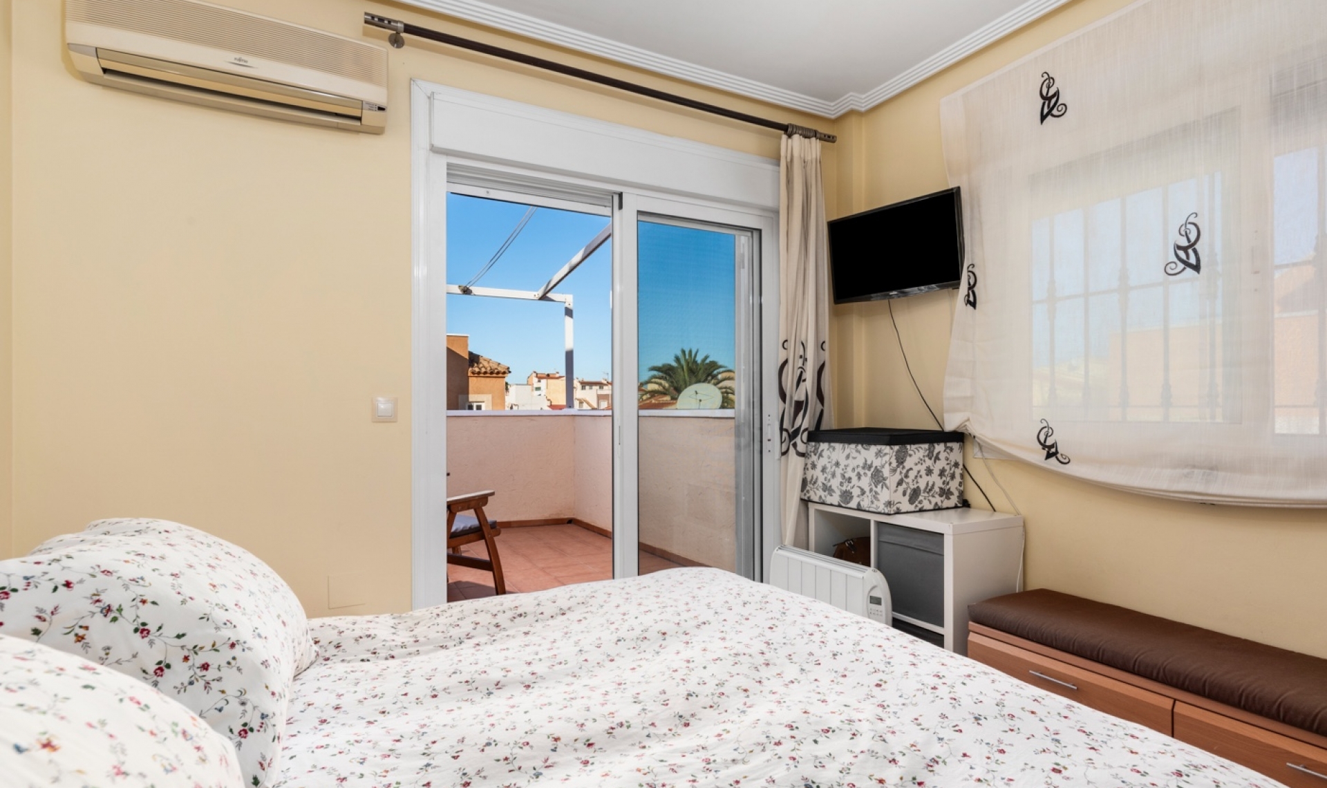 Resale - Townhouse -
San Fulgencio - Urb. La Marina