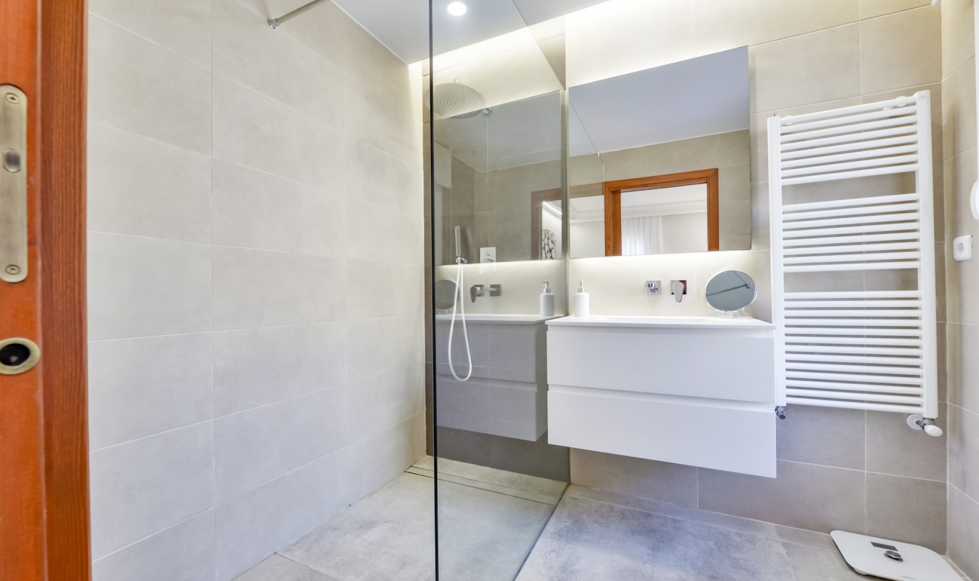 Resale - Villa -
Altea - Sierra de Altea