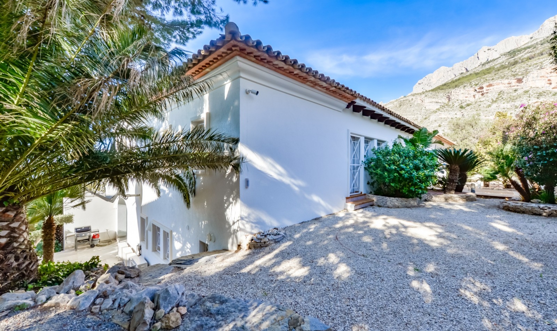Resale - Villa -
Altea - Sierra de Altea