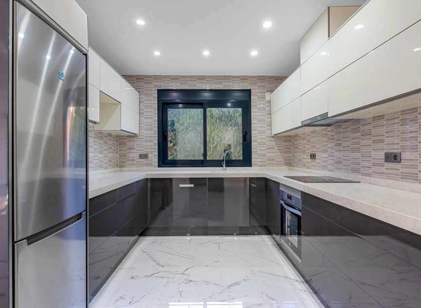 Resale - Villa -
Campoamor