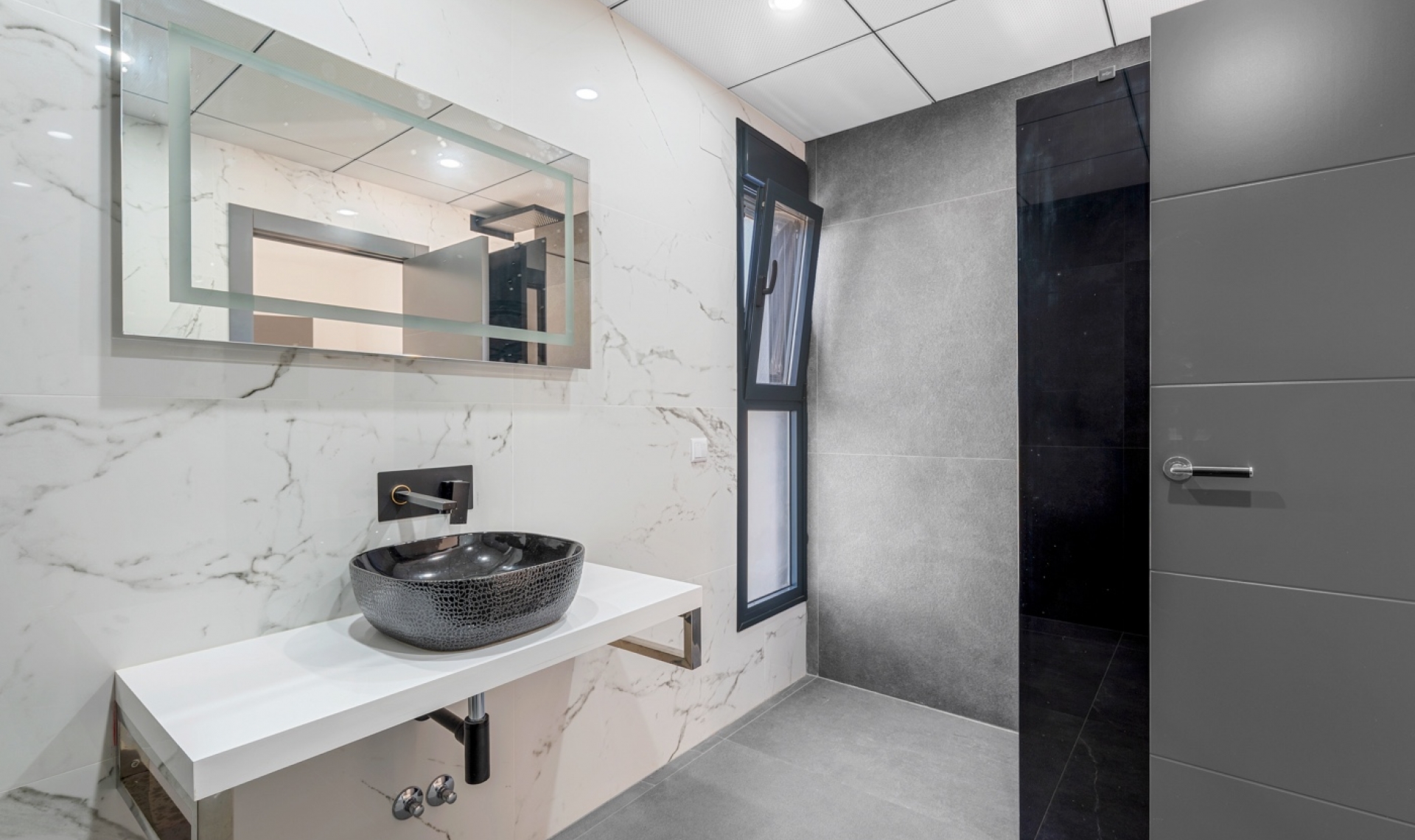 Resale - Villa -
Campoamor